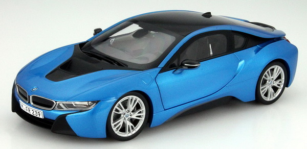 Модель 1:18 BMW i8 (i12) - blue