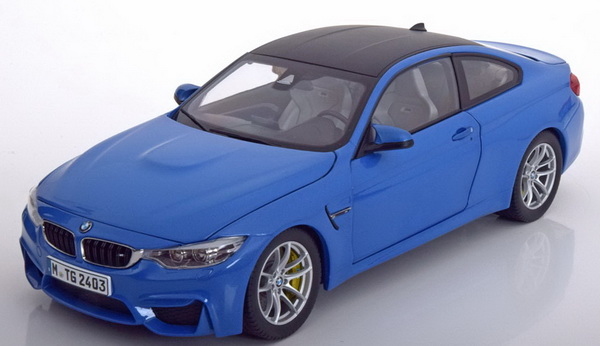 bmw m4 coupe (f82) 2015 - blue 80432339607 Модель 1:18