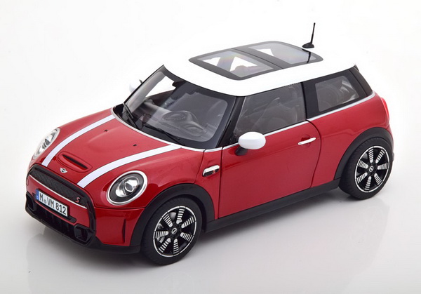 Модель 1:18 Mini Cooper S - red/black/white
