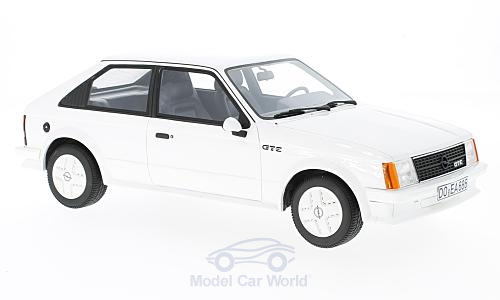 Модель 1:18 Opel Kadett D GTE - White 1983