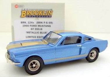 Модель 1:43 Ford Mustang GT-350H - blue/gold stripes