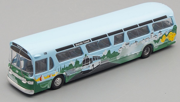 gmc tdh-5301 design line "oakville transit", lightblue / green / white / gray / yellow 44530 Модель 1:87