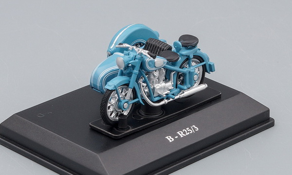BMW R25/3 motorcycle with sidecar - light blue
