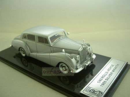 Модель 1:43 Rolls-Royce Silver Wraith - silver