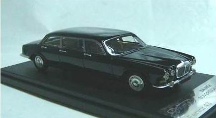 daimler sovereign limousine - black 43C1024A Модель 1:43