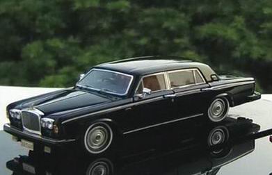 Модель 1:43 Bentley T 2 - black