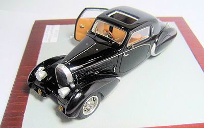 bugatti t57 aravvi coupe «gangloff» ch.№57717 - noire toit ouvert CHRO04 Модель 1:43