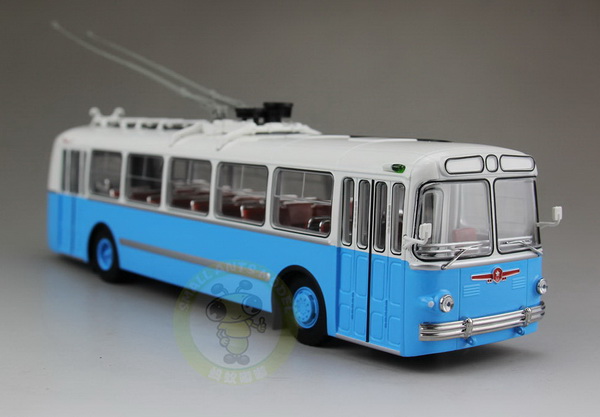 ЗиУ-5 троллейбус (1961-1969) - белый/голубой 04006C Модель 1:43