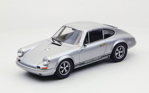 Модель 1:43 Porsche 911R Silver