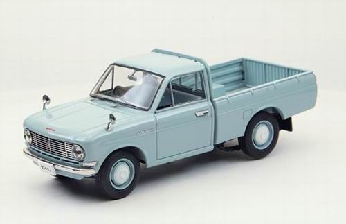 Модель 1:43 Datsun Truck 1300 - gray