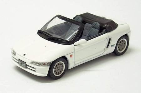 Модель 1:43 Honda Beat - white