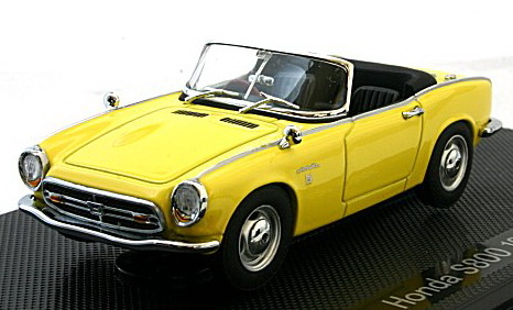 Модель 1:43 Honda S800 Roadster - yellow