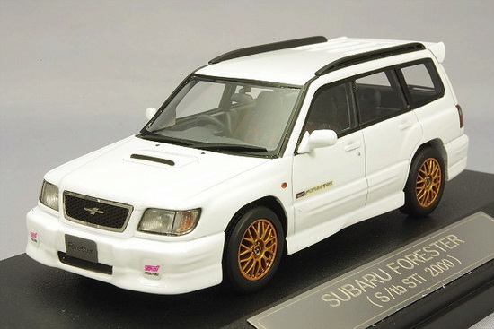 Модель 1:43 Subaru Forester STi - white
