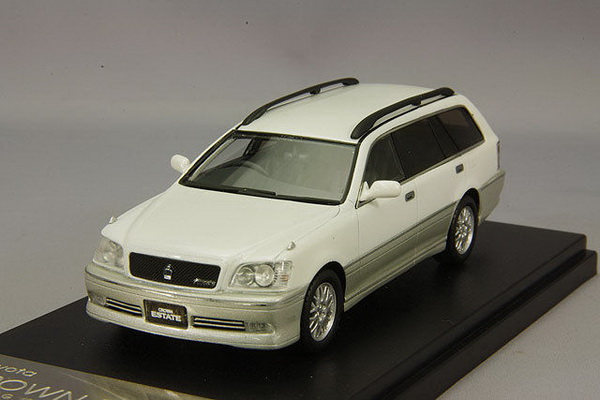 Модель 1:43 Toyota Crown Estate 3.0 Athlete G - white/silver