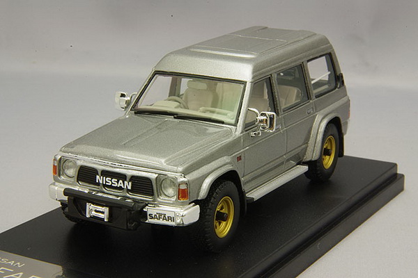 Модель 1:43 Nissan Safari 4х4 High Roof Grand Road (Y60) - grey
