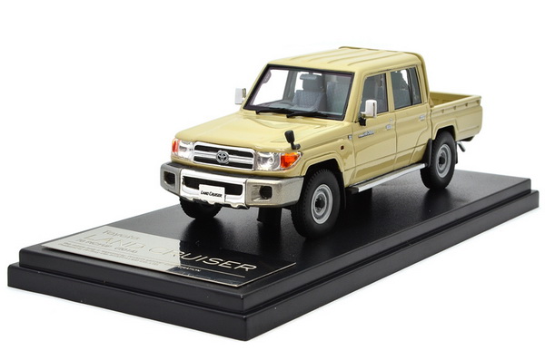 Модель 1:43 Toyota Land Cruiser 70 Anniversary PickUp (TLC79) - beige
