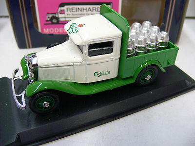 ford v8 truck - carlsberg beer - 1934 ELG1086 Модель 1 43