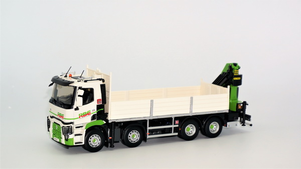 renault c480 8х4 truck с краном-манипулятором - green 116230 Модель 1:43
