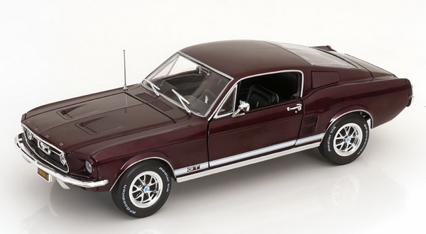 Модель 1:18 Ford Mustang GT 2+2 - 1967 - Dark Red met.