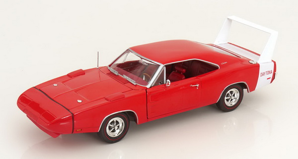 Модель 1:18 Dodge Charger Daytona - 1969 - Light Red/White