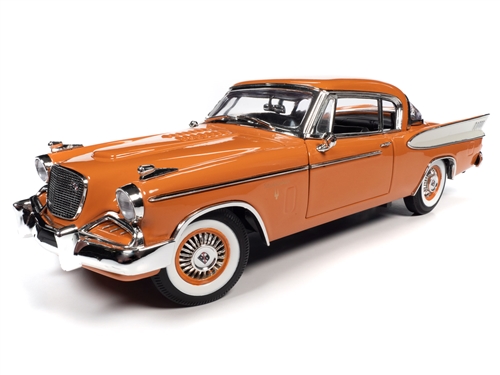 Модель 1:18 Studebaker Gold Hawk 1957 - Coppertone Orange