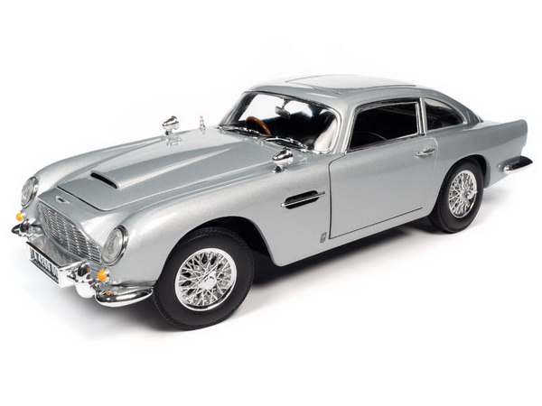 Aston Martin DB5 Coupe in Silver Birch - 007 No Time to Die
