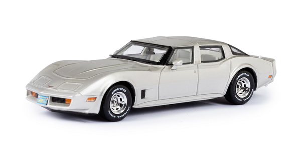 Модель 1:43 Chevrolet Corvette America (closed) - silver (L.E.250pcs)