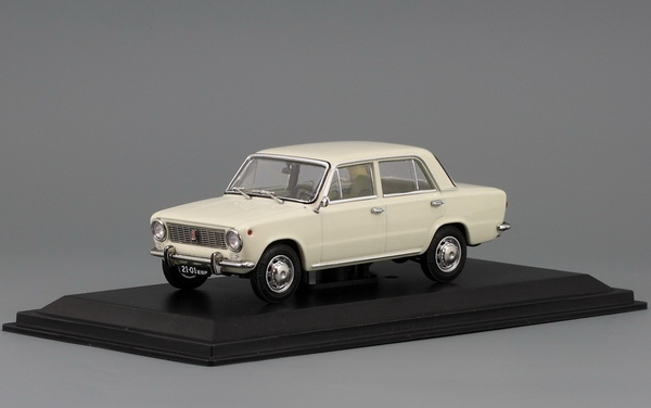 2101 - 1970 - белый EVRM0143-02 Модель 1:43