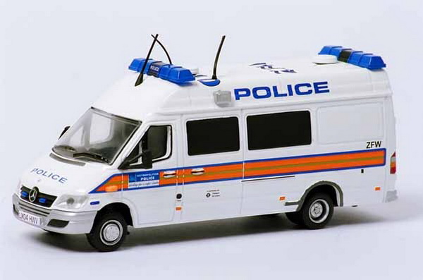 Модель 1:43 Mercedes-Benz Sprinter Van Metropolitan Police London