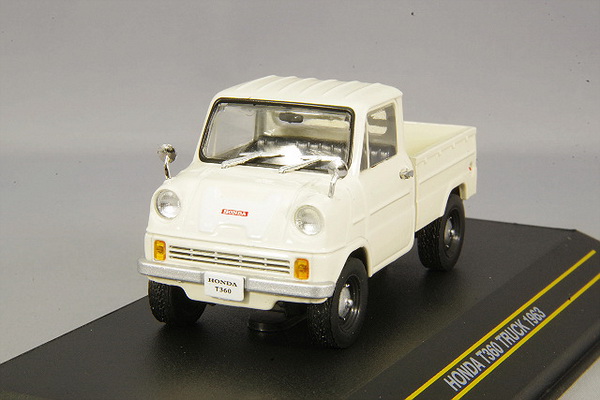 Модель 1:43 Honda T360 (RHD) - light beige