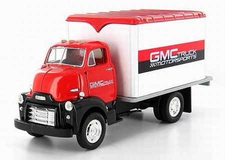 gmc trucks the strength of experience - gmc motorsports parts van 10-1065 Модель 1:34