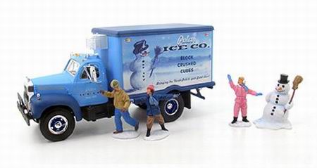 mack b refrigerated van with figures polar ice co. 19-3837 Модель 1:34