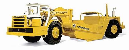 international 433 dual engine pay scraper - 2nd in the construction pioneers series 70-0180 Модель 1:25