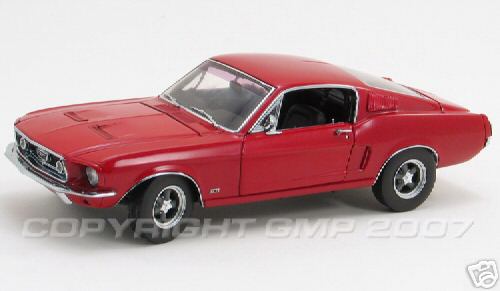 Модель 1:24 Ford Mustang GT Street Machine - red