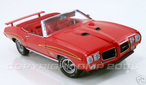 Модель 1:18 Pontiac GTO «The Judge» Convertible - cardinal red