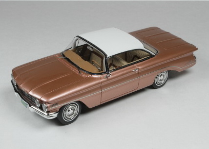 Модель 1:43 Oldsmobile 98 - copper mist poly/white roof (L.E.220pcs)