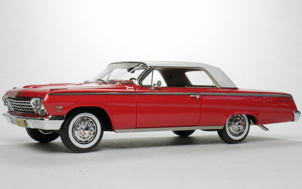 Chevrolet Impala SS Hardtop 1962 - Roman Red & White Roof GC-044A Модель 1:43