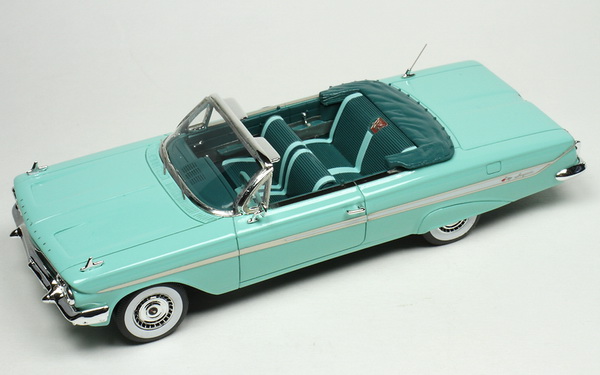 Chevrolet Impala Convertible - 1961 - Green