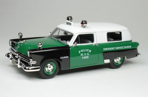Ford Courier New York "Emergency Service Division" - black/green/white (L.E.300pcs)