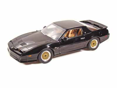 Модель 1:18 Pontiac Trans Am GTA - black