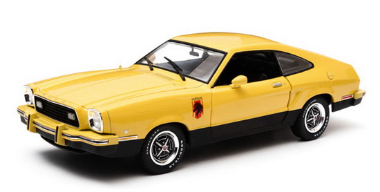Модель 1:18 Ford Mustang II Stallion - yellow/black