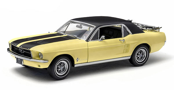 Модель 1:18 Ford Mustang Coupe «Ski Country Special» - breckenridge yellow