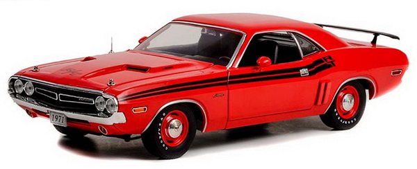 Модель 1:18 DODGE Challenger R/T 1971 Bright Red