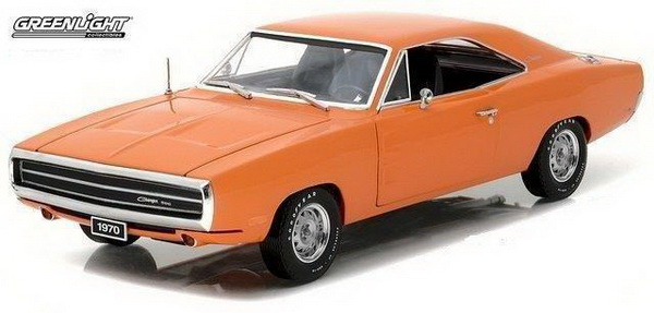 Модель 1:18 Dodge Charger Hemi - orange