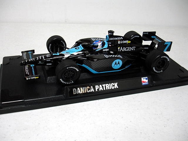 Модель 1:18 Andretti Green Racing Danica Patrick
