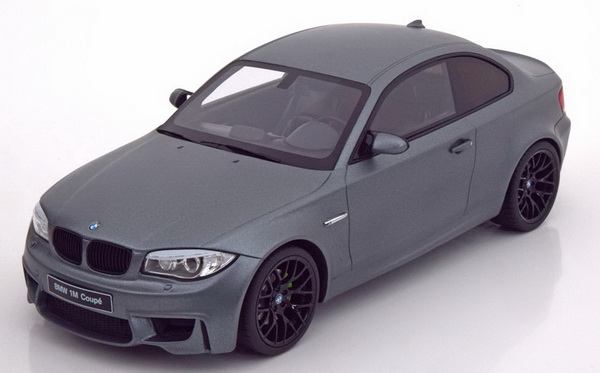 Модель 1:18 BMW 1er M Coupe (E82) - matt grey
