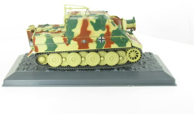Модель 1:43 Panzerstrurmmörser «Sturmtiger» - серия «Chars de Combat de la Seconde Guerre Mondiale» №84 (с журналом)