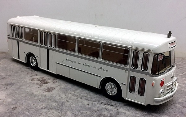 Модель 1:43 Berliet PLR 10 Monaco - серия «Autobus et autocars du Monde» №36 (с журналом)
