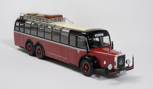 mercedes-benz o 10000 - серия «autobus et autocars du monde» №4 (без журнала) BC004 Модель 1:43