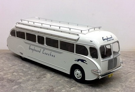 Модель 1:43 Ford Super «Greyhound Coaches» Australie - серия «Autobus et autocars du Monde» №60 (без журнала)